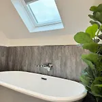 Eagles Cottage, 3 - Bed, Sleeps 6, Pets Welcome - * ألفرستون