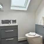 Eagles Cottage, 3 - Bed, Sleeps 6, Pets Welcome - بيت للعطل