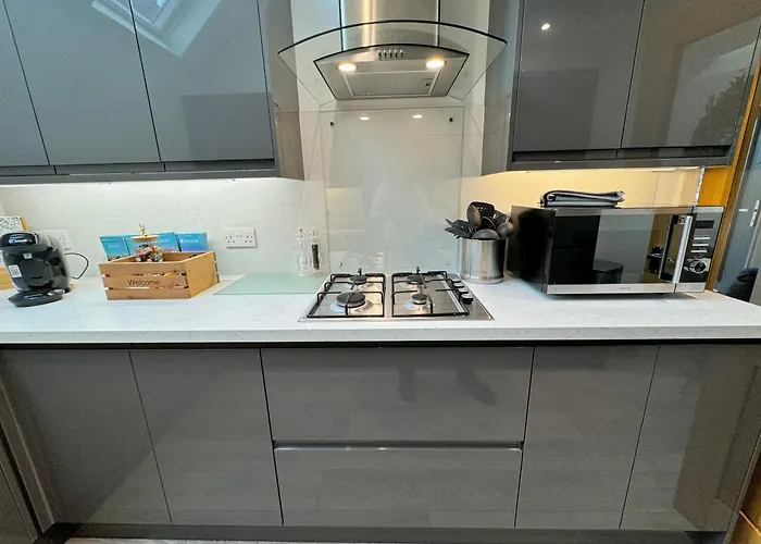 Eagles Cottage, 3 - Bed, Sleeps 6, Pets Welcome - * Ulverston