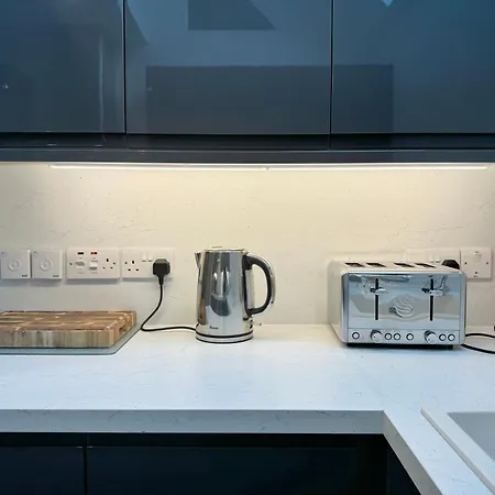 度假居 Eagles Cottage, 3 - Bed, Sleeps 6, Pets Welcome - 阿尔弗斯顿