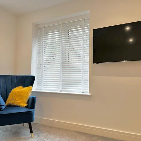 Eagles Cottage, 3 - Bed, Sleeps 6, Pets Welcome - *