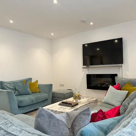 Eagles Cottage, 3 - Bed, Sleeps 6, Pets Welcome -